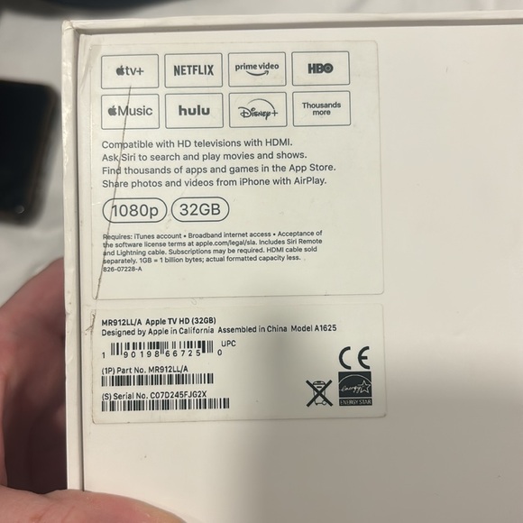 Apple TV HD new in box - Picture 3 of 9